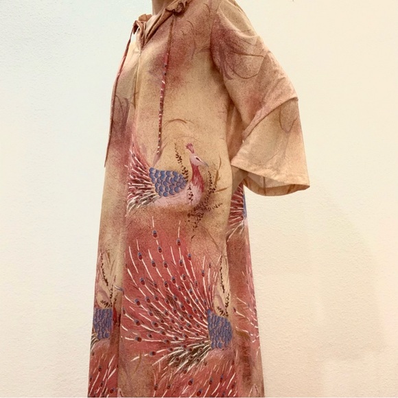 Vintage house coat Robe peacocks - Picture 3 of 12